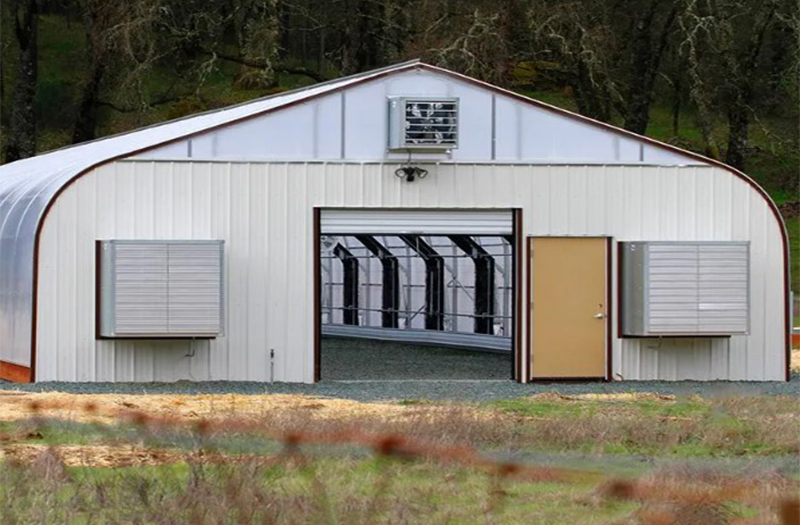 Freedhome - Smart Greenhouse  - serre.jpg